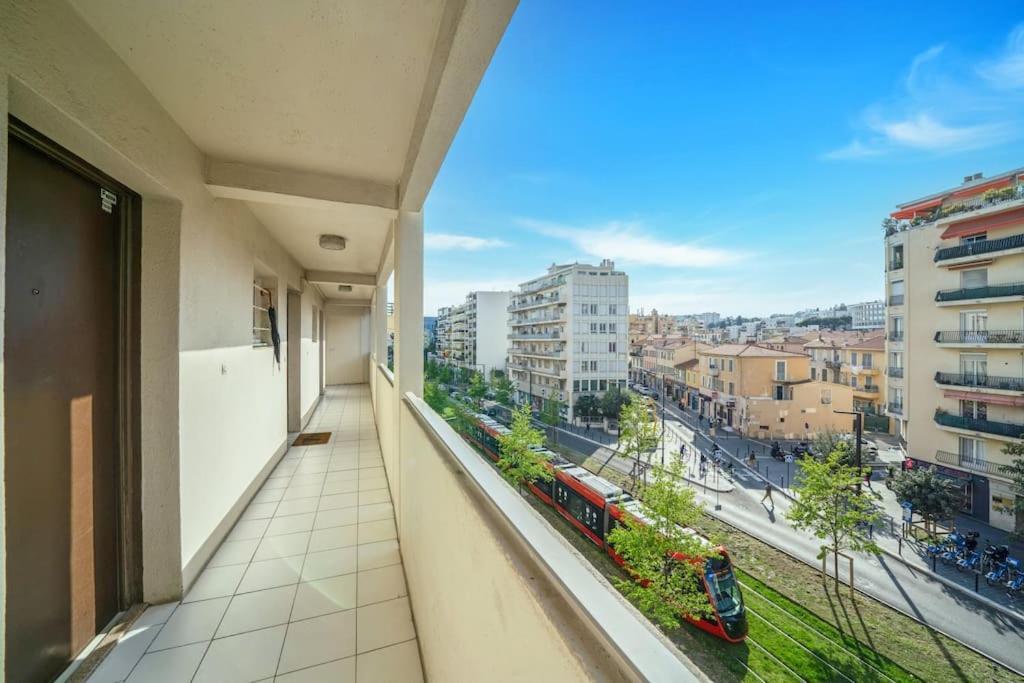 La Prom - A Two Bedroom Apartment With A Sea View Nice Extérieur photo
