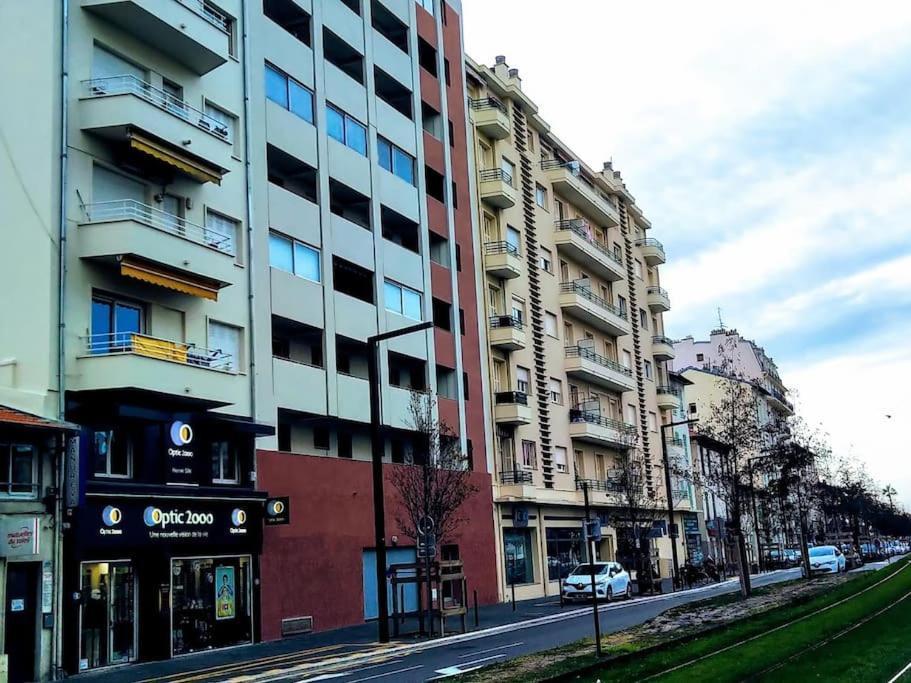 La Prom - A Two Bedroom Apartment With A Sea View Nice Extérieur photo
