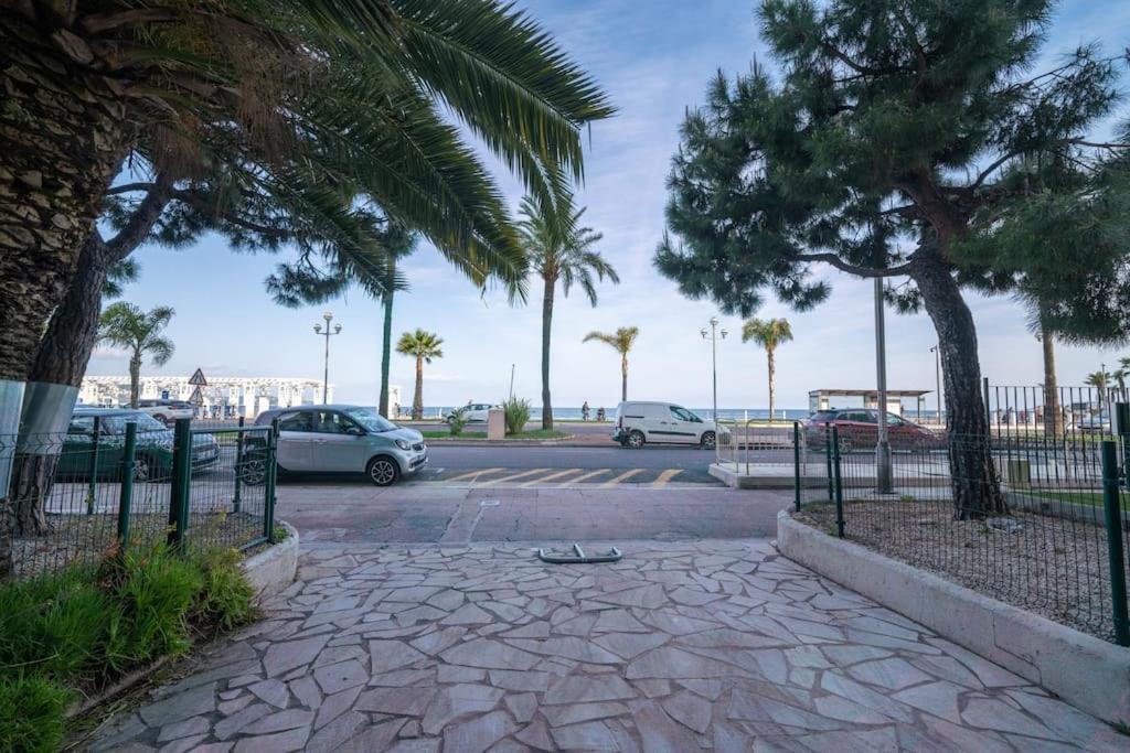 La Prom - A Two Bedroom Apartment With A Sea View Nice Extérieur photo
